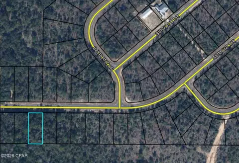 000 Airmont Dr, Chipley, FL 32428