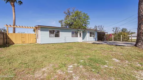 1613 Hickory Ave, Panama City, FL 32405