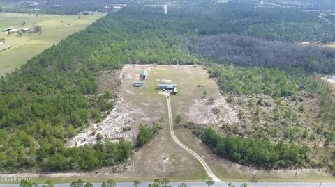 22985 NW Lamont Rd, Fountain, FL 32438