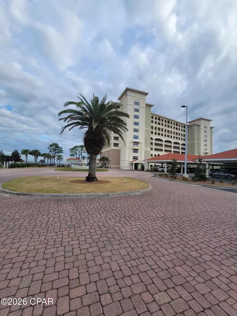 2400 Grandiflora Blvd #904, Panama City, FL 32408