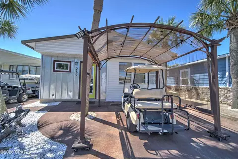 269 Seahorse Ln, Panama City Beach, FL 32408