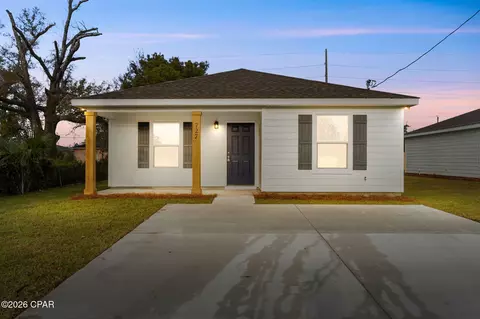 727 Kirklin Ave, Panama City, FL 32401
