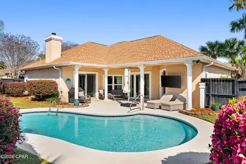 113 Palm Bay Blvd, Panama City Beach, FL 32408