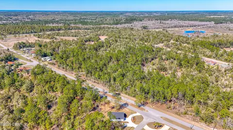 View/Area - 2013 Baldwin St, Chipley, FL 32428 photo 5 of 6