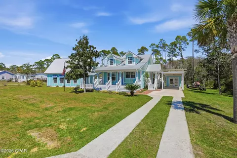 7372 Georgia Ave, Port St Joe, FL 32456