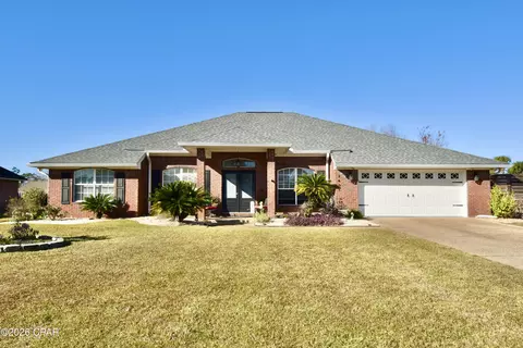 2601 Parkwood Dr, Panama City, FL 32405