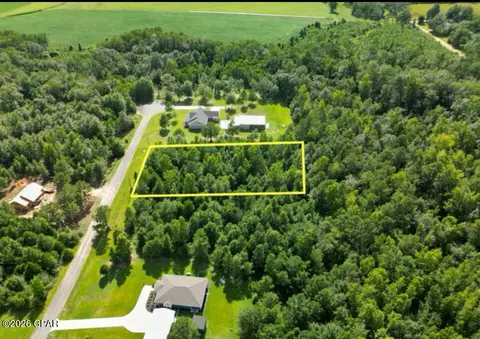 7 Shepp Dr, Chipley, FL 32428 photo 8