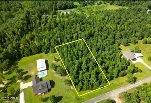 7 Shepp Dr, Chipley, FL 32428 photo 3