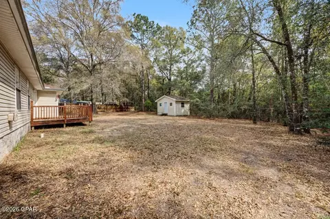 Exterior - 528 Hyde Park Dr, Crestview, FL 32539 photo 3 of 5