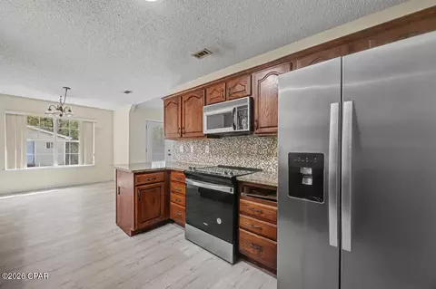 Other - 528 Hyde Park Dr, Crestview, FL 32539 photo 4 of 8