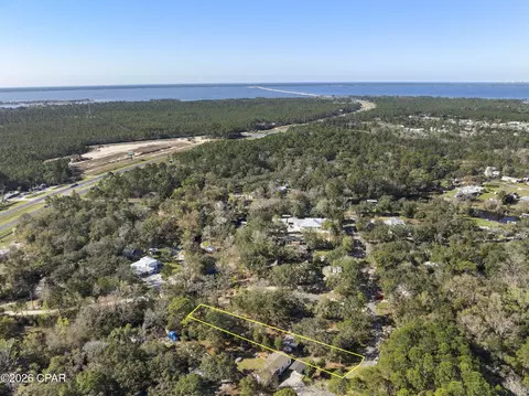 211 Carol Dr, Freeport, FL 32439 photo 2