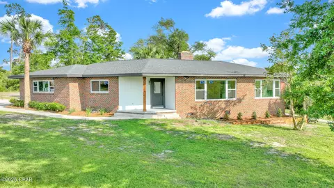 1215 W 11th St, Panama City, FL 32401