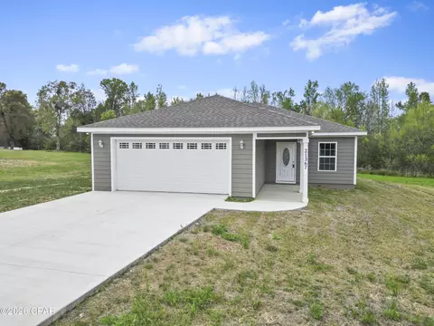 21367 NE Spring Hill Dr, Blountstown, FL 32424