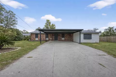 2001 Pritchard St, Panama City, FL 32405