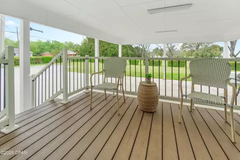Exterior - 5349 10th St, Malone, FL 32445 photo 6 of 9
