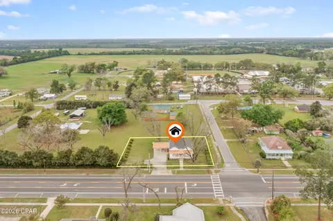 View/Area - 5349 10th St, Malone, FL 32445 photo 7 of 11