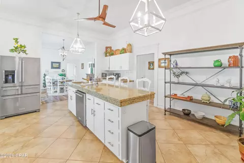 Kitchen - 5349 10th St, Malone, FL 32445 photo 1 of 4