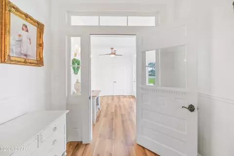 Entry Way - 5349 10th St, Malone, FL 32445 photo 4 of 4