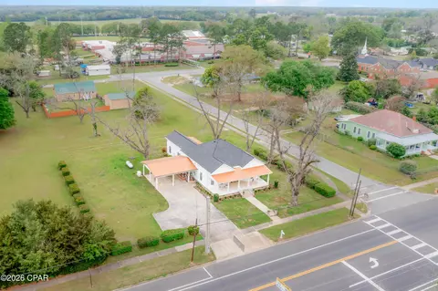 View/Area - 5349 10th St, Malone, FL 32445 photo 6 of 11