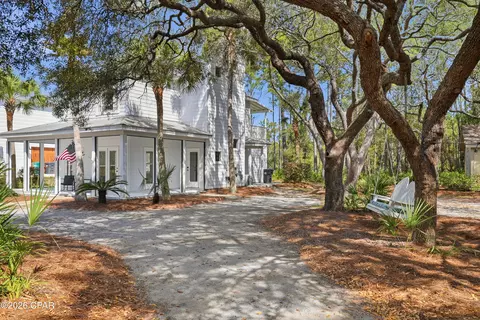 305 Peachtree Cir, Santa Rosa Beach, FL 32459