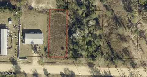 11813 Laurel St, Fountain, FL 32438