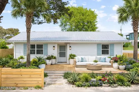 22604 Hilltop Ave, Panama City Beach, FL 32413