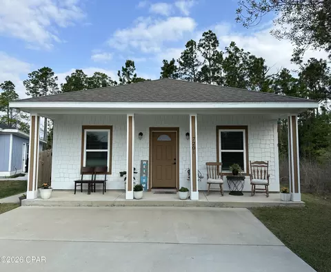 7201 Lake Suzzanne Way, Panama City, FL 32404