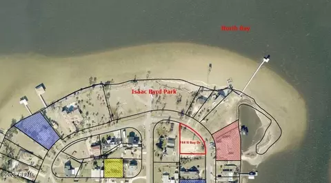 744 N Bay Dr, Lynn Haven, FL 32444