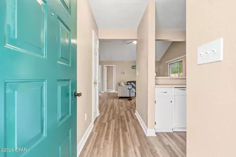 5318 Garden Cove Rd, Panama City, FL 32404