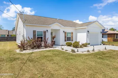 1026 S Comet Ave, Panama City, FL 32404