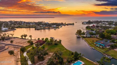 3034 W 27th Ct, Panama City, FL 32405