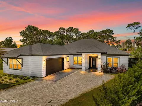121 Rusty Gans Dr, Panama City, FL 32408