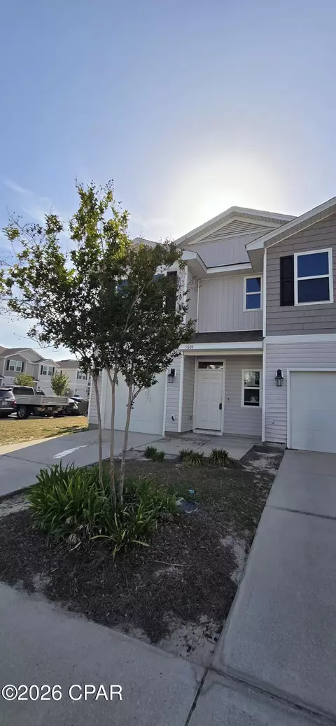 5809 Callaway Cir, Panama City, FL 32404