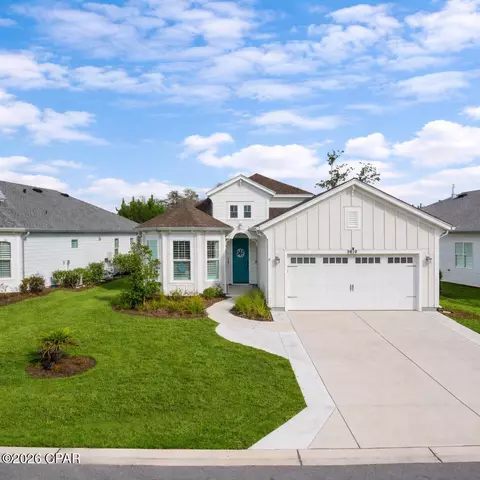 8414 Landshark Blvd, Panama City Beach, FL 32413