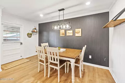 Dining - 872 1st St, Chipley, FL 32428 photo 1 of 1