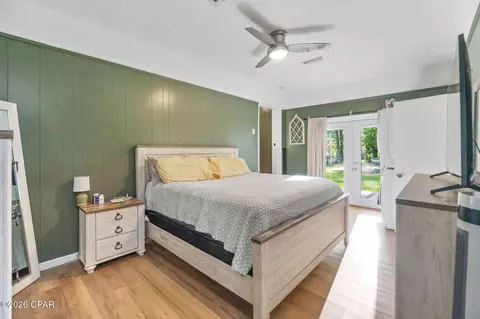 Bedroom - 872 1st St, Chipley, FL 32428 photo 4 of 5