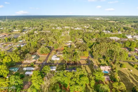 View/Area - 872 1st St, Chipley, FL 32428 photo 8 of 8