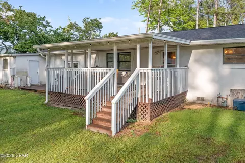 Exterior - 872 1st St, Chipley, FL 32428 photo 5 of 8