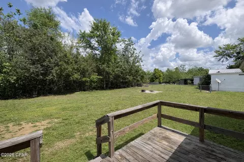 15550 NW Broad St, Altha, FL 32421 photo 2