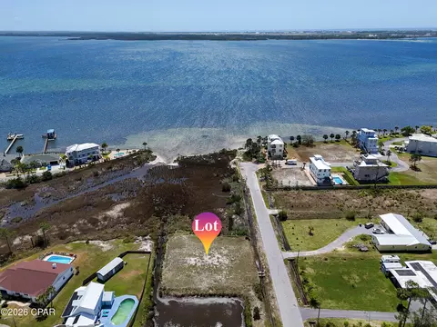 1523 S Berthe Ave, Panama City, FL 32404