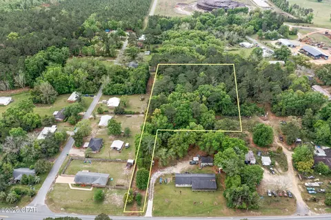 Nnn Hwy 2, Graceville, FL 32440