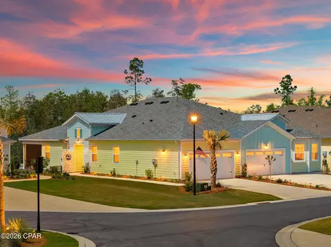 9076 Parrot Pl, Panama City Beach, FL 32413
