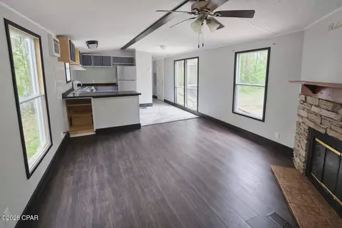 376 Stillwater Rd, Freeport, FL 32439 photo 4