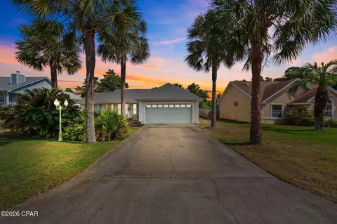 118 Sun Ln, Panama City Beach, FL 32413