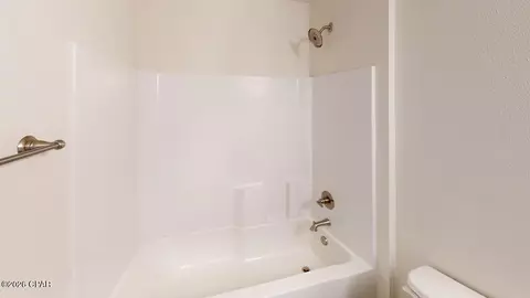 Bath - 2205 Chase St, Chipley, FL 32428 photo 1 of 2