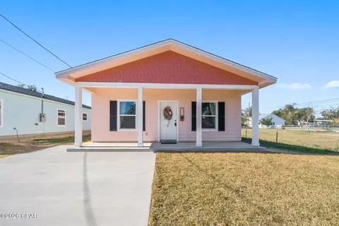 523 Spring Ave, Panama City, FL 32401