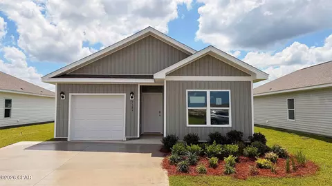 7382 Charles Loring Jr Rd, Panama City, FL 32404