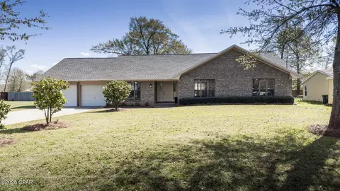 2734 Jamedon Dr, Panama City, FL 32405