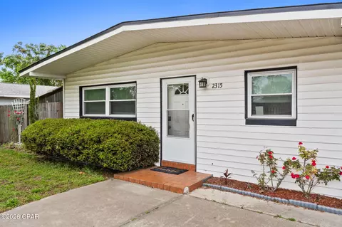 2315 Michigan Ave, Panama City, FL 32405
