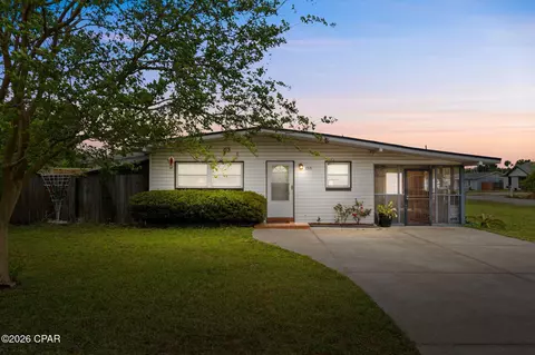 2315 Michigan Ave, Panama City, FL 32405